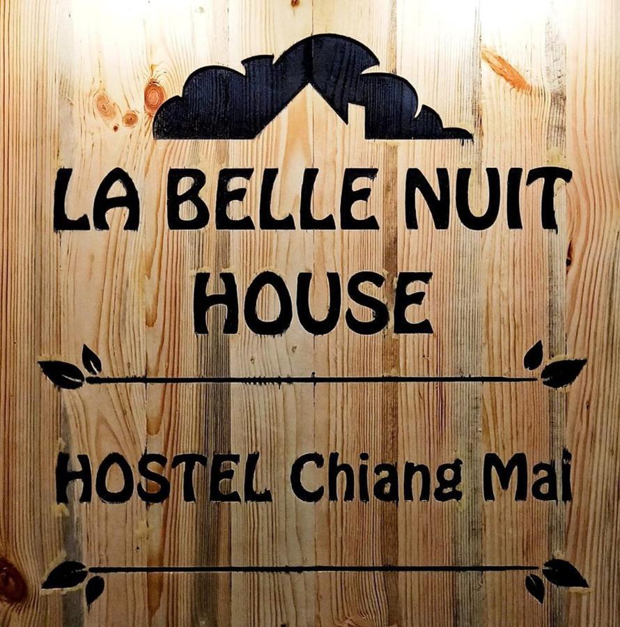 La Belle Nuit House Hostel Chiang Mai Buitenkant foto